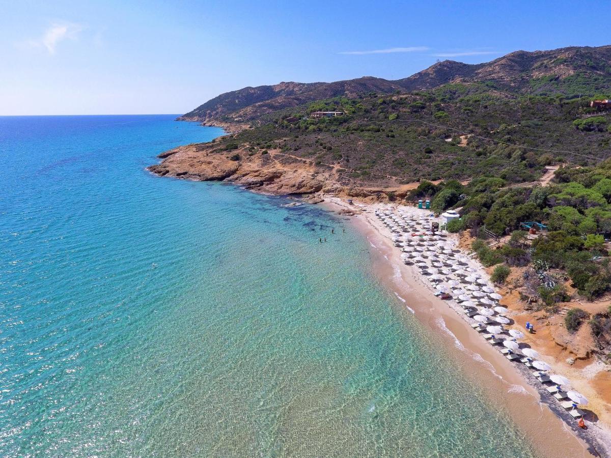 Amareclub Rocca Dorada Hotel Санта Маргерита ди Пула Екстериор снимка