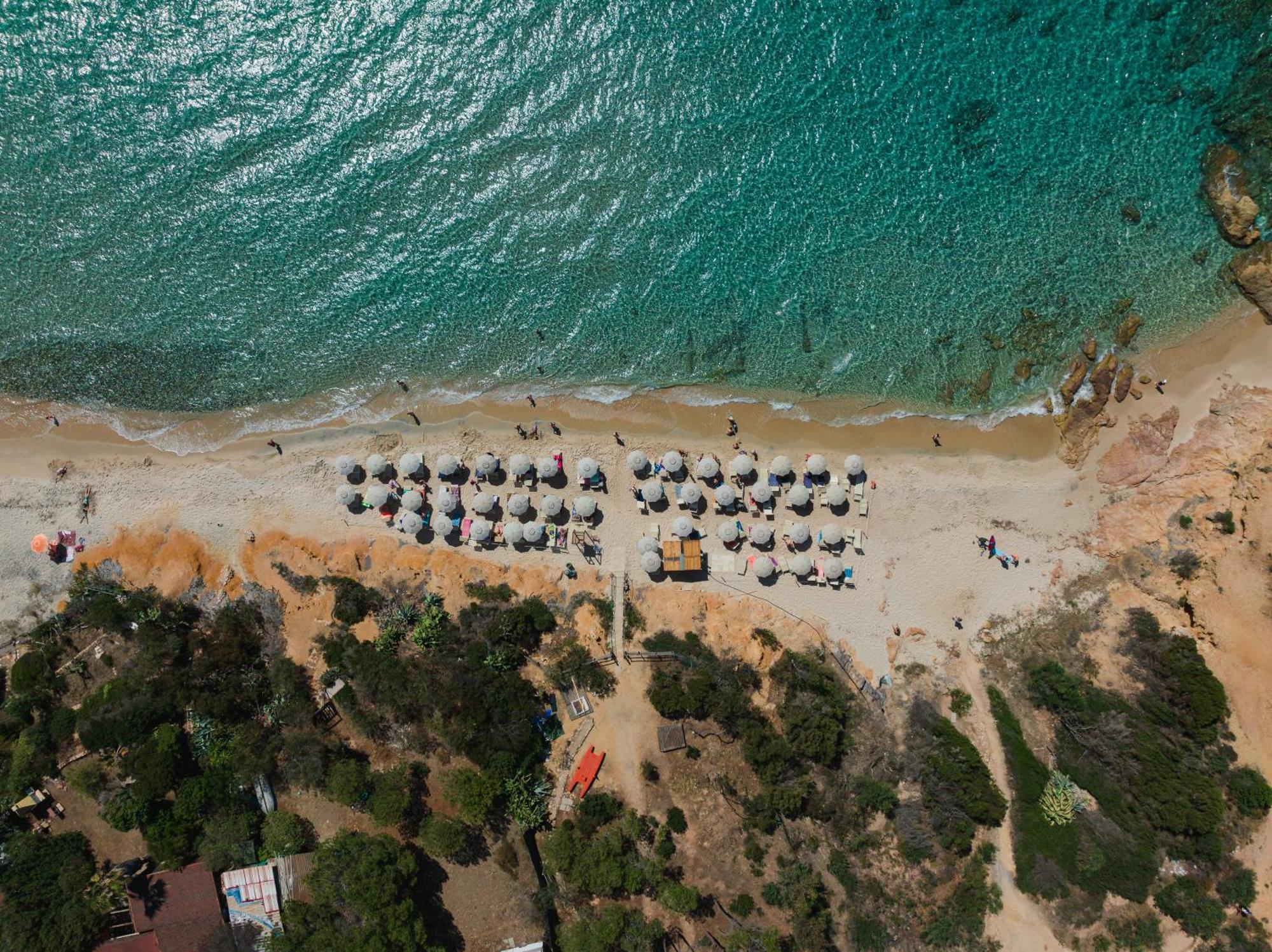 Amareclub Rocca Dorada Hotel Санта Маргерита ди Пула Екстериор снимка