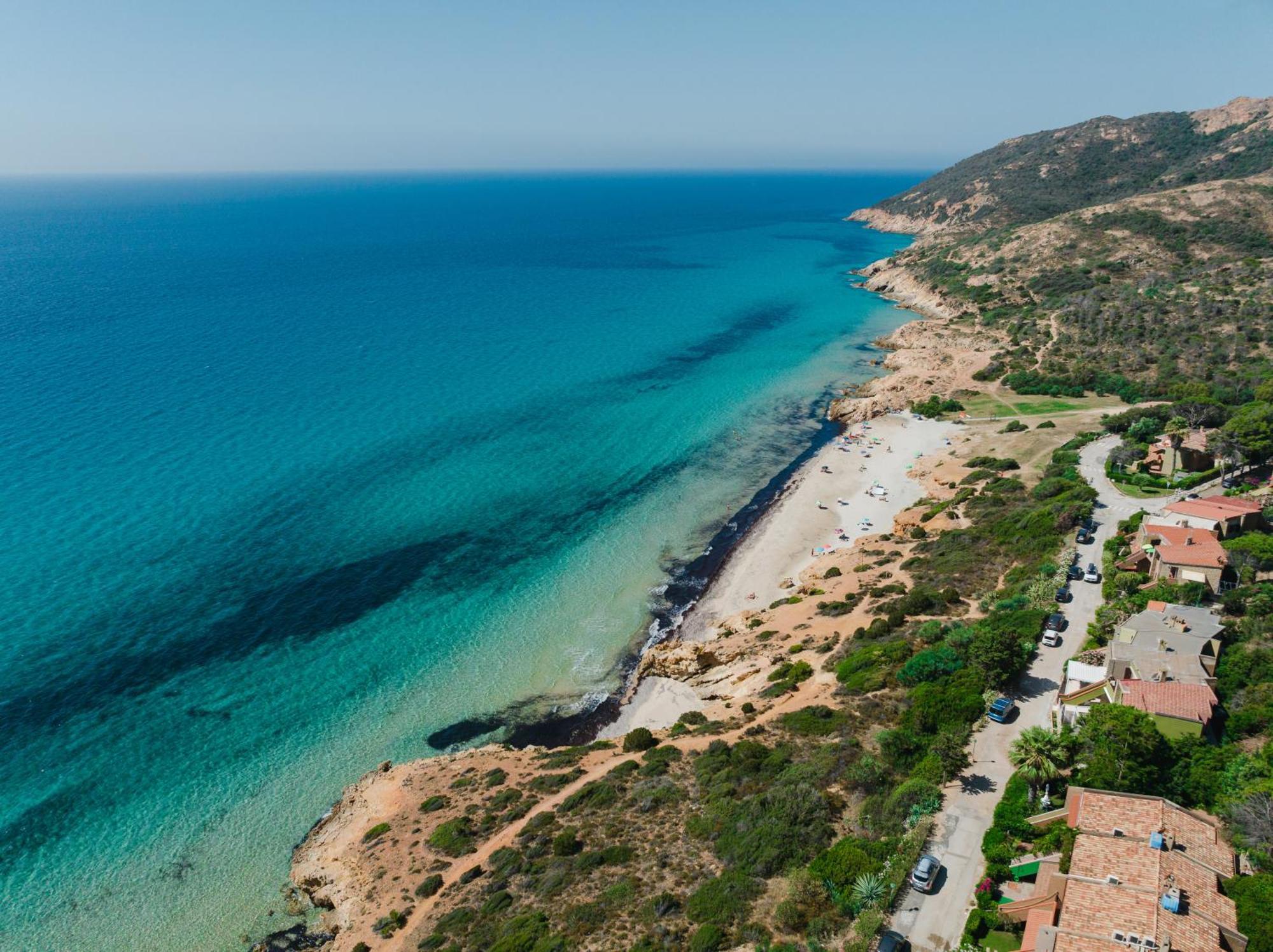 Amareclub Rocca Dorada Hotel Санта Маргерита ди Пула Екстериор снимка