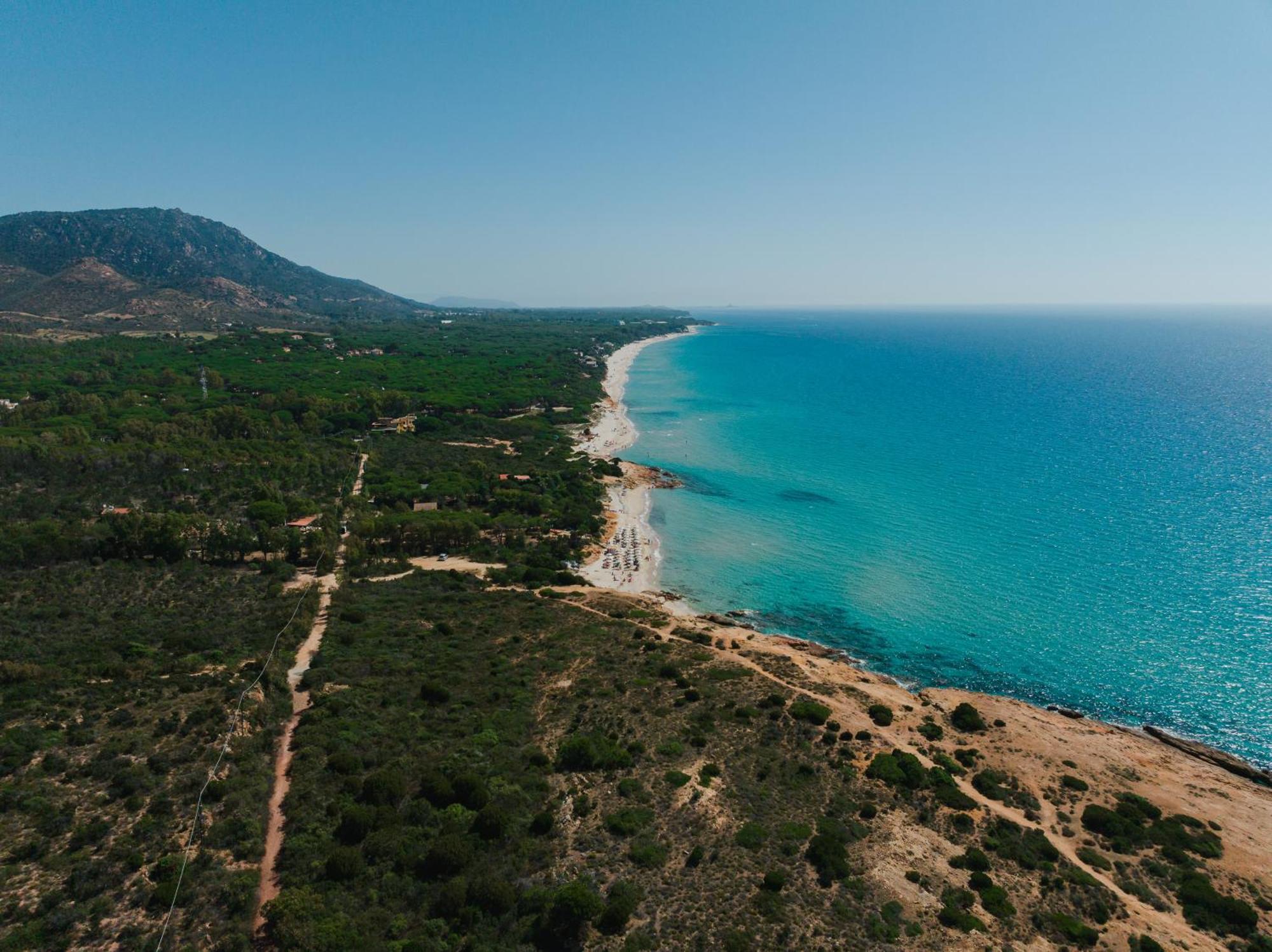 Amareclub Rocca Dorada Hotel Санта Маргерита ди Пула Екстериор снимка